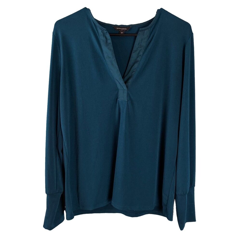 Banana Republic Women’s Teal Long Sleeve Top Size Medium